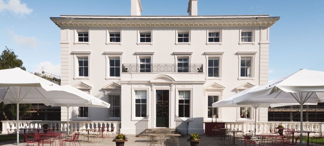 Fizz and Canapes at Winslade Manor