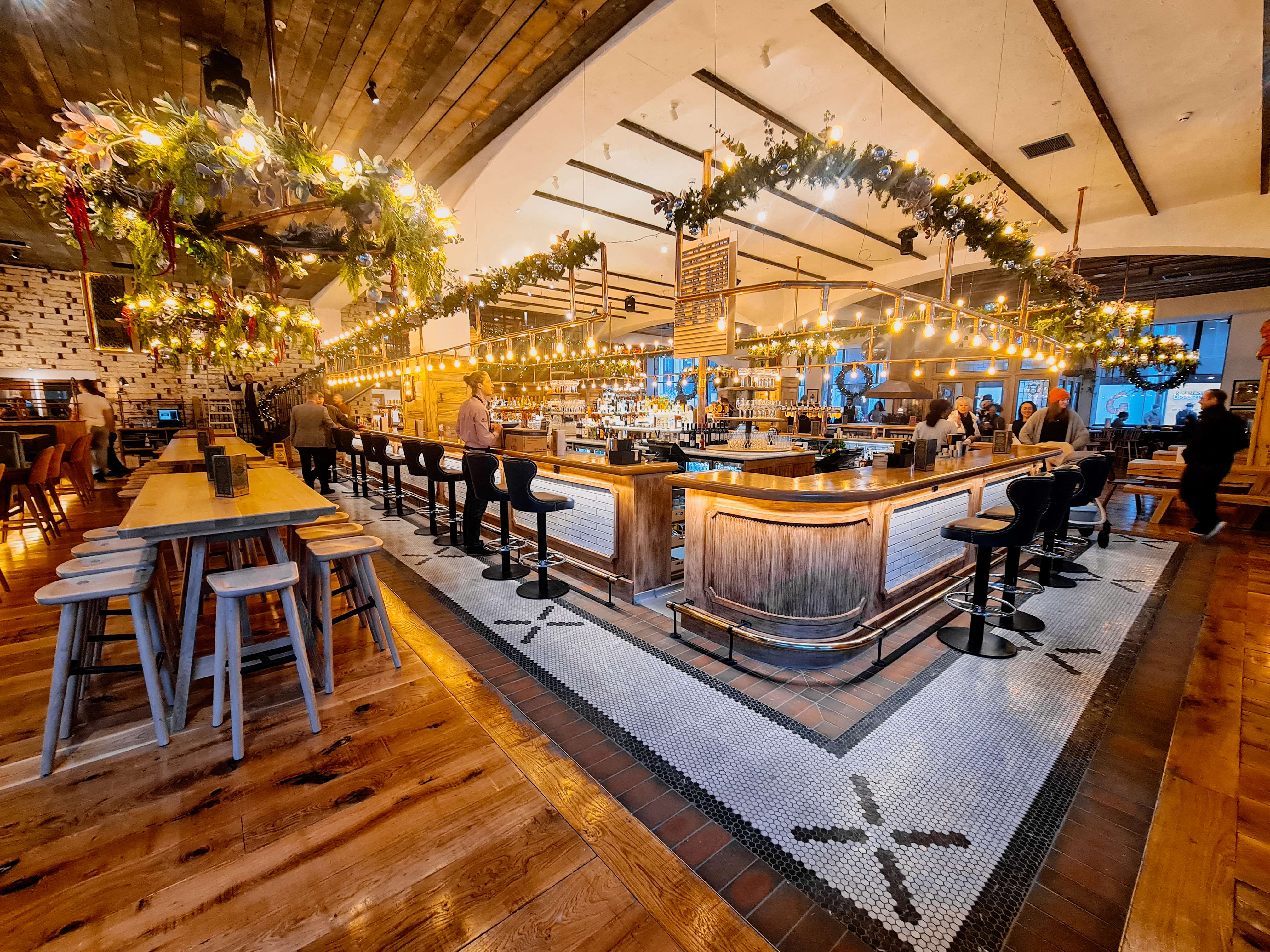 Festive Christmas Drinks at Albert Schloss