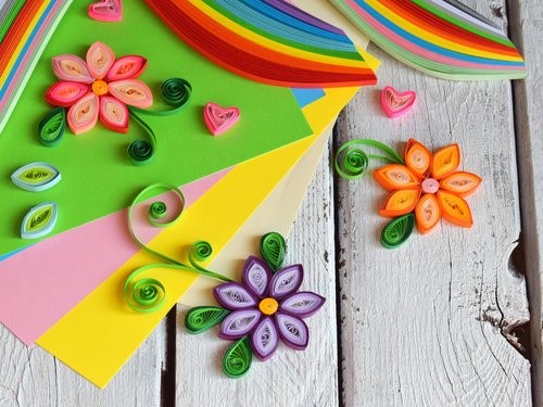 Mindful Quilling with Cheese & Wine