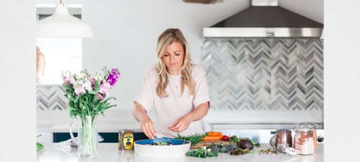 Women's Health, Hormones and Resilience with Becca Meadows Nutrition